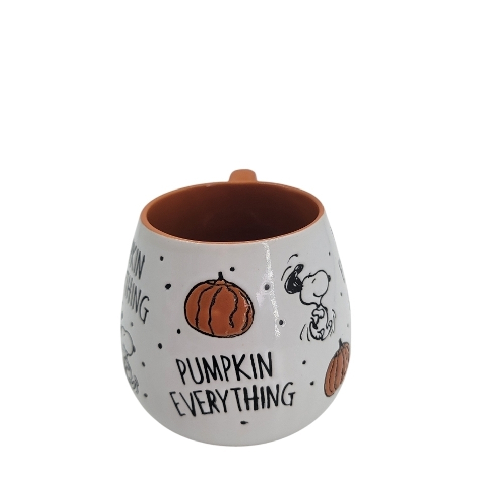Peanuts Snoopy ”PUMPKIN EVERYTHING” Engraved Stoneware Mug Pumpkin - Picture 3 of 6